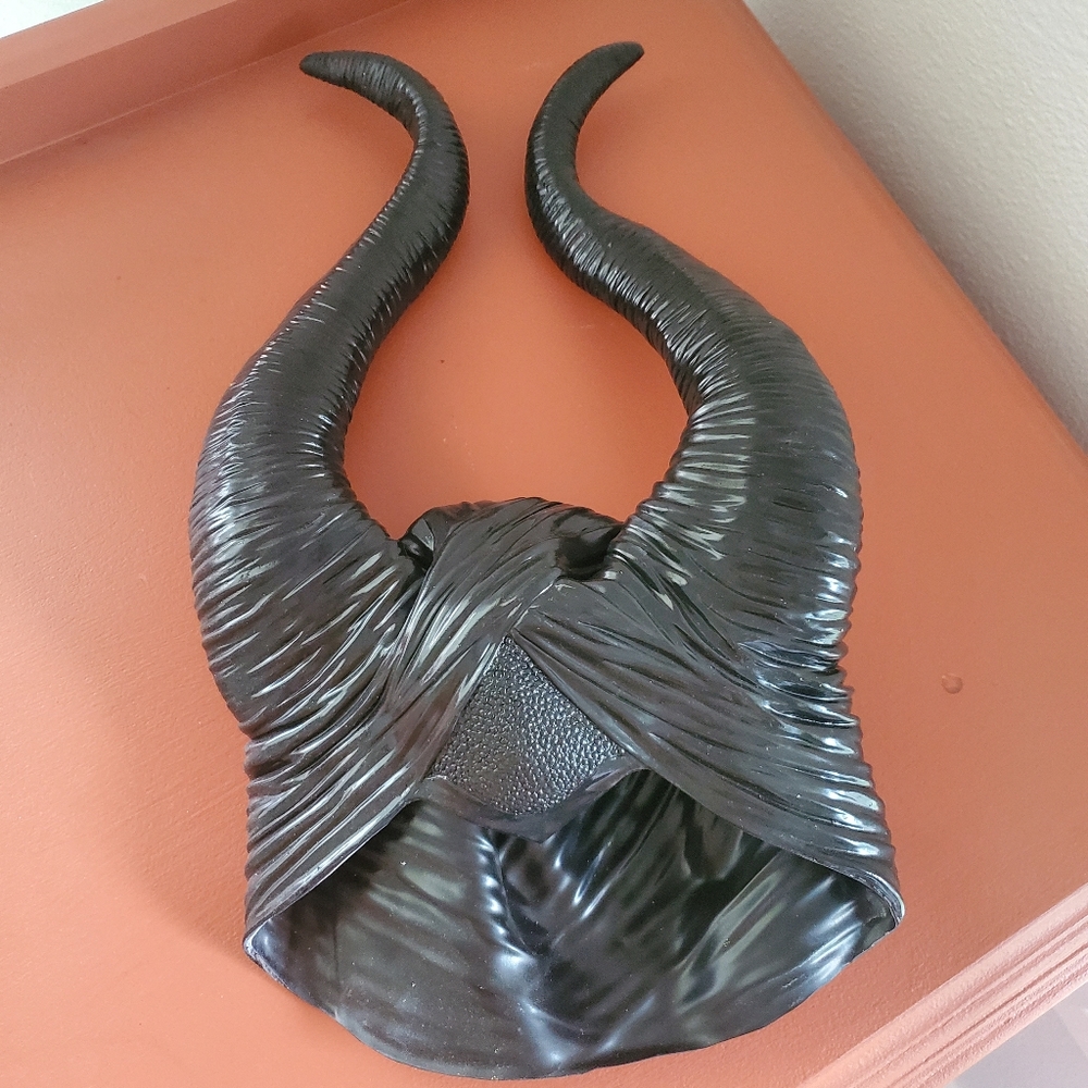Maleficent Costume Horns